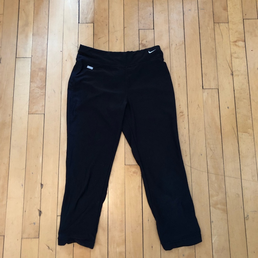 Nike capris